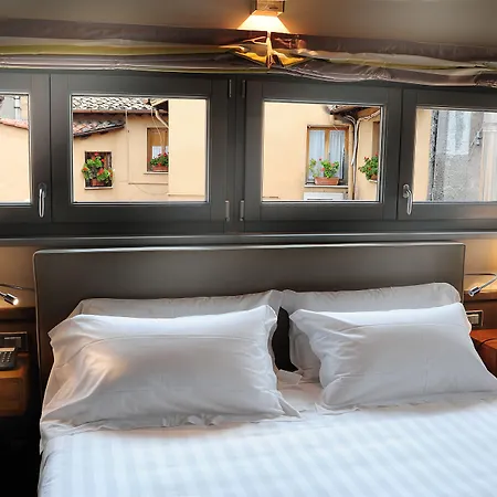 Hotel Lunetta Rome