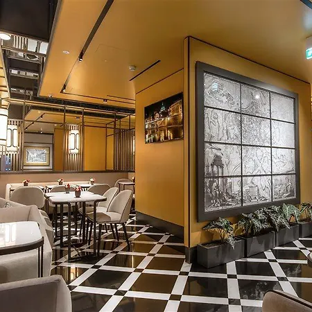 Lunetta Hotel 4*