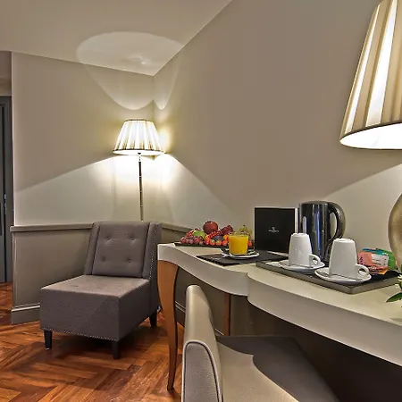 Hotel Lunetta 4*