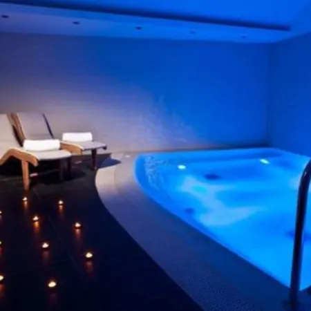 Lunetta 4* Rome