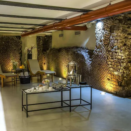 Lunetta Hotel 4*