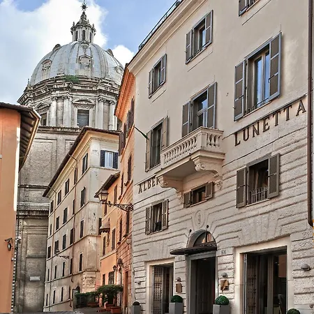 Hotel Lunetta 4*