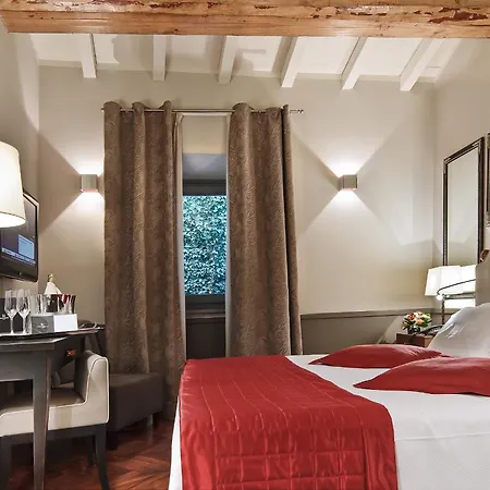 Hotel Lunetta 4*